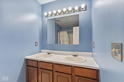 6446 Bonneville Drive Indianapolis IN 46237