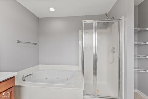 6446 Bonneville Drive Indianapolis IN 46237