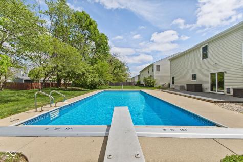 6446 Bonneville Drive Indianapolis IN 46237