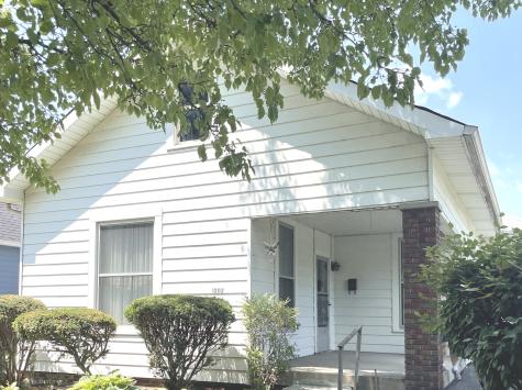 1202 Dawson Street Indianapolis IN 46203