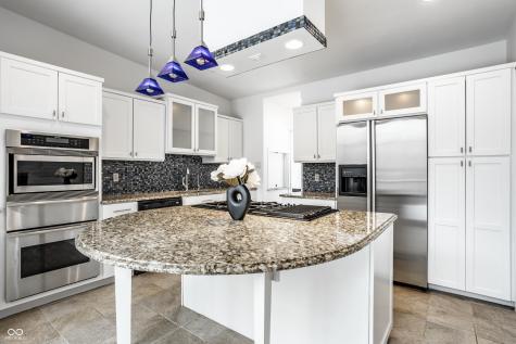 5 W 79th Street Indianapolis IN 46260