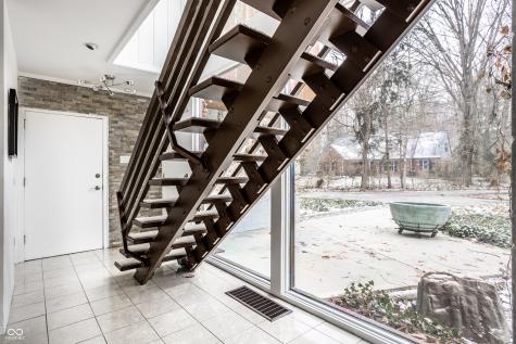5 W 79th Street Indianapolis IN 46260