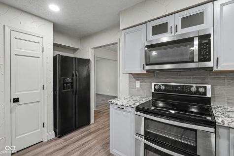 610 Timber Mill Lane Indianapolis IN 46260