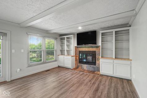 610 Timber Mill Lane Indianapolis IN 46260