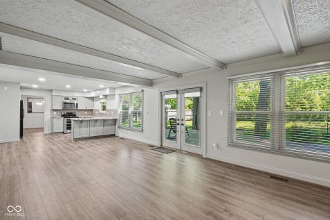 610 Timber Mill Lane Indianapolis IN 46260