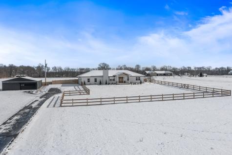 10274 S 400 W Pendleton IN 46064