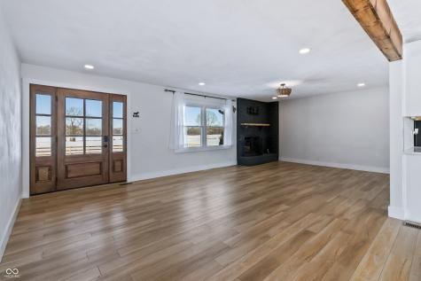 10274 S 400 W Pendleton IN 46064