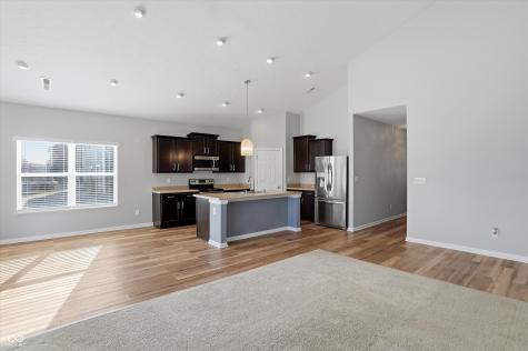 121 Halldale Drive Whiteland IN 46184