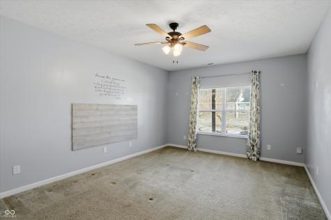 121 Halldale Drive Whiteland IN 46184