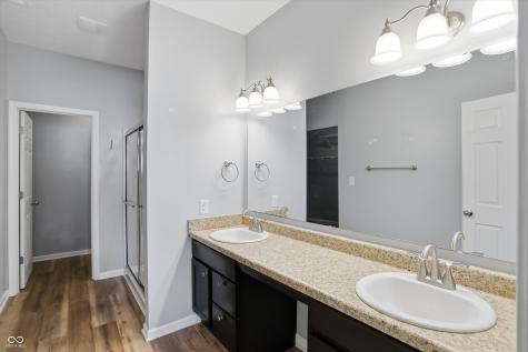 121 Halldale Drive Whiteland IN 46184