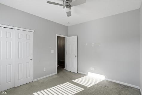 121 Halldale Drive Whiteland IN 46184