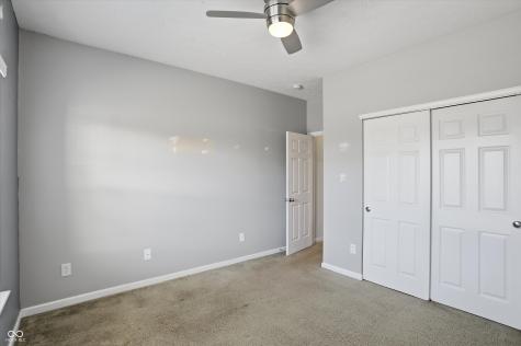 121 Halldale Drive Whiteland IN 46184