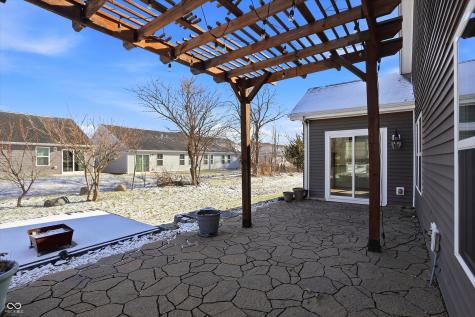 121 Halldale Drive Whiteland IN 46184