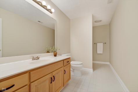 12244 Bayhill Drive Carmel IN 46033