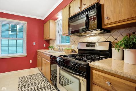 5930 Crestview Avenue Indianapolis IN 46220