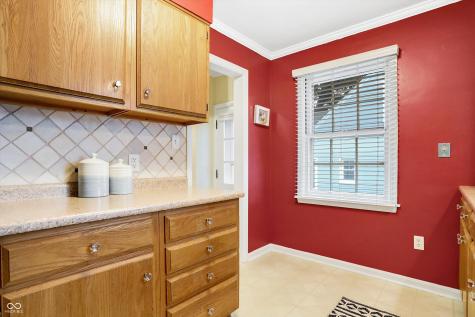 5930 Crestview Avenue Indianapolis IN 46220
