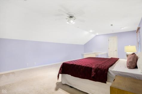 5930 Crestview Avenue Indianapolis IN 46220