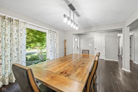 613 Grand Mesa Court Indianapolis IN 46217