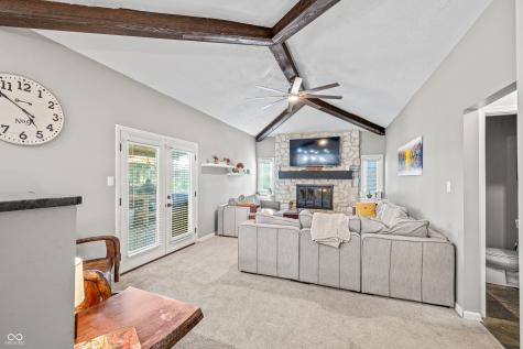613 Grand Mesa Court Indianapolis IN 46217