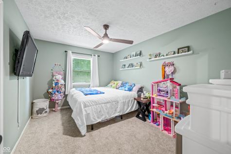 613 Grand Mesa Court Indianapolis IN 46217