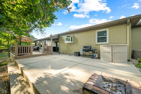 613 Grand Mesa Court Indianapolis IN 46217