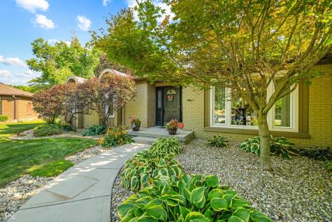 613 Grand Mesa Court Indianapolis IN 46217