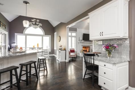 9904 Oak Ridge Drive Zionsville IN 46077