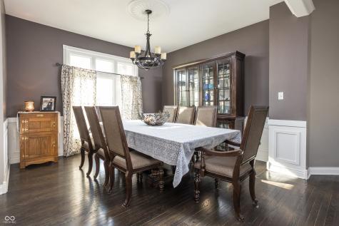 9904 Oak Ridge Drive Zionsville IN 46077