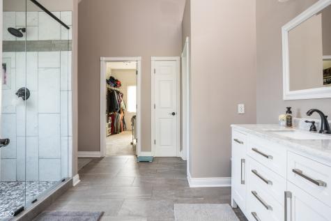 9904 Oak Ridge Drive Zionsville IN 46077