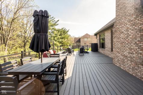 9904 Oak Ridge Drive Zionsville IN 46077