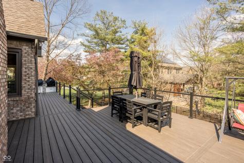 9904 Oak Ridge Drive Zionsville IN 46077