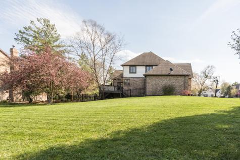 9904 Oak Ridge Drive Zionsville IN 46077