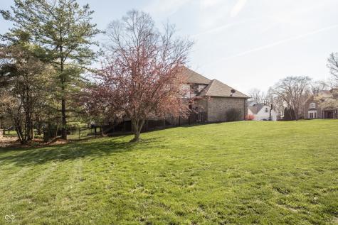 9904 Oak Ridge Drive Zionsville IN 46077
