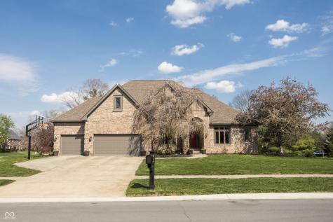 9904 Oak Ridge Drive Zionsville IN 46077