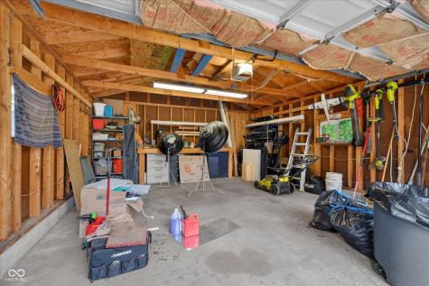 5587 Paradise Court Martinsville IN 46151