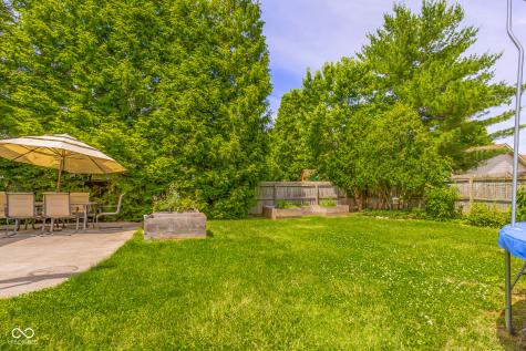 2137 Shiloh Drive Columbus IN 47203