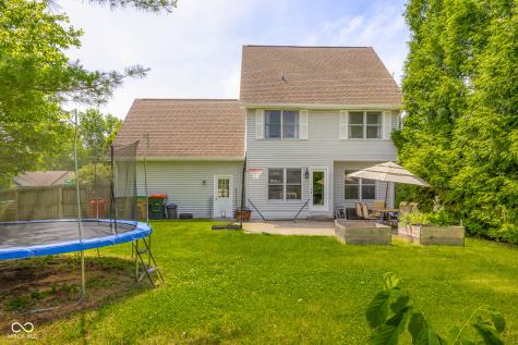 2137 Shiloh Drive Columbus IN 47203
