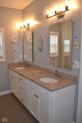 6237 Helmsdale Drive Lafayette IN 47905