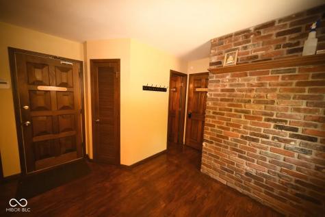 6412 Fall Creek Road Indianapolis IN 46220