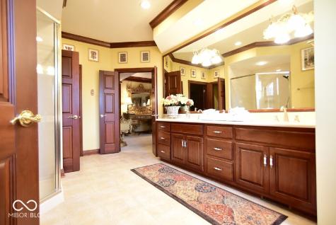 6412 Fall Creek Road Indianapolis IN 46220