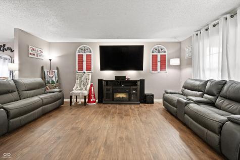5537 Front Point Court Indianapolis IN 46237