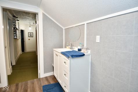 3225 S Lynhurst Drive Indianapolis IN 46241