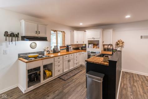 8563 N Lick Creek Road Morgantown IN 46160