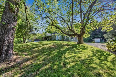 8563 N Lick Creek Road Morgantown IN 46160