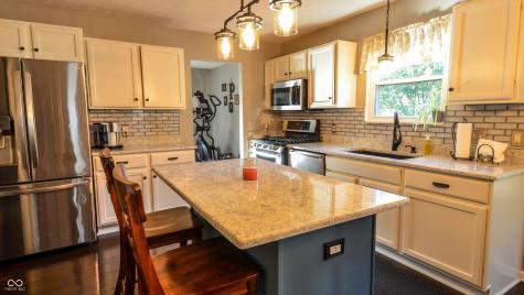 4346 Inglewood Court Greenwood IN 46143