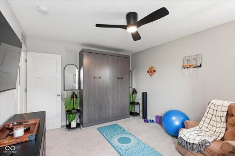 1427 Oak Lake Lane Brownsburg IN 46112