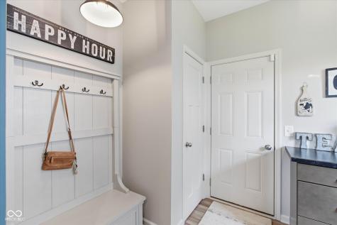 1427 Oak Lake Lane Brownsburg IN 46112