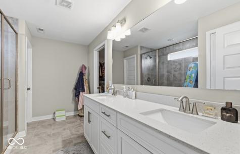 1986 Mccormick Drive Greenwood IN 46143