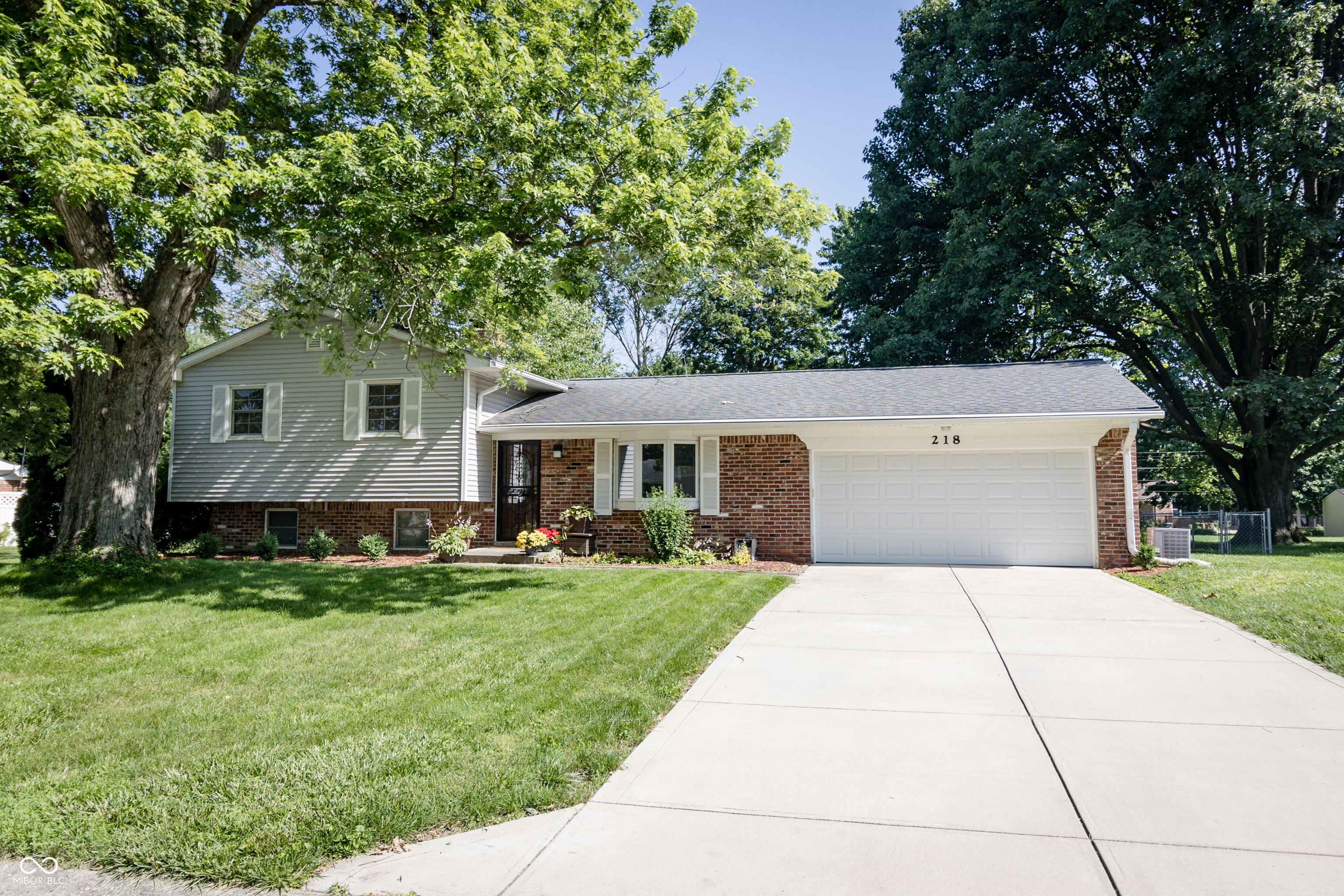 218 Narcissus Drive Indianapolis IN 46227