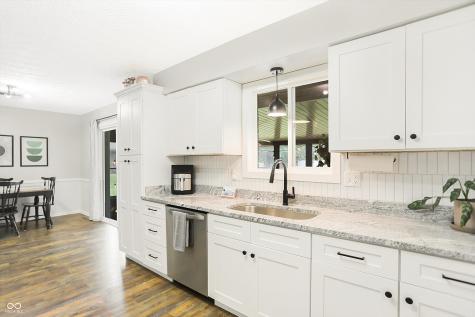 4215 S Walcott Street Indianapolis IN 46227